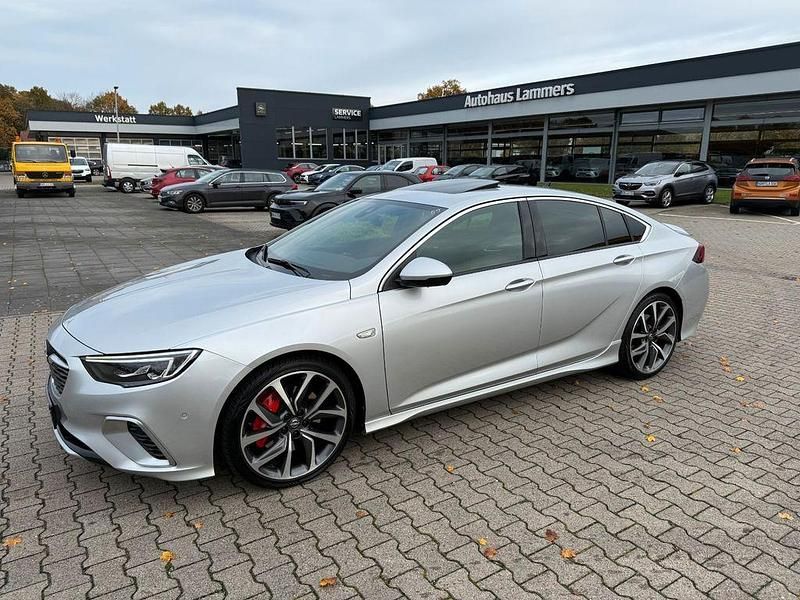 Gebraucht Opel Insignia Sport 209 PS (153 kW) 2020 Silber Limousine