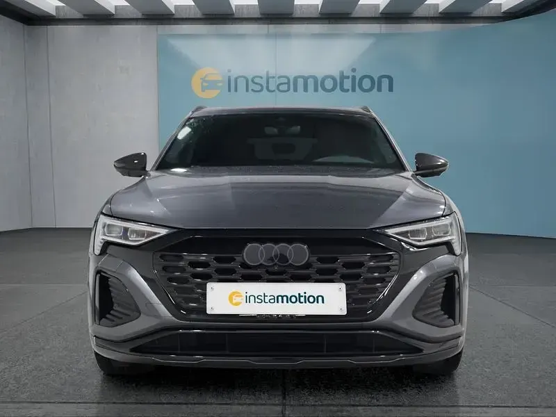 Gebraucht Audi Q8 e-tron 300 kW (408 PS) 2024 Grau SUV