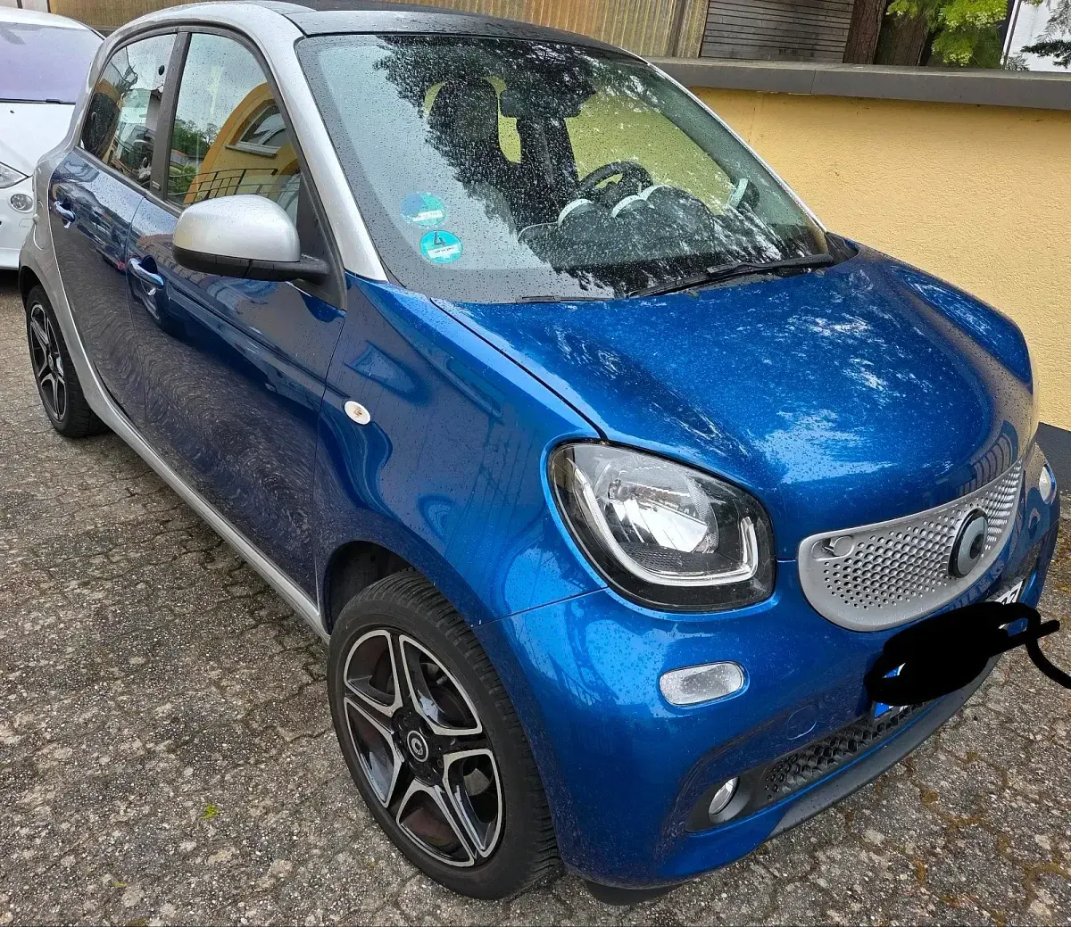 Usata Smart ForFour Passion 71 CV (52 kW) 2015 Blu Utilitaria