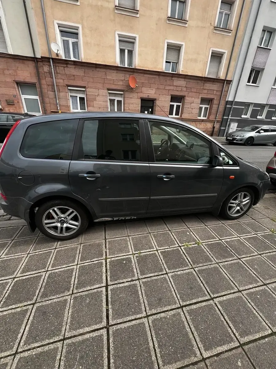 Gebraucht Ford C-MAX 125 PS (91 kW) 2005 Van / Kleinbus