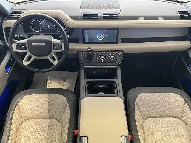 Gebraucht Land Rover Defender SE 249 PS (183 kW) 2023 Weiß SUV