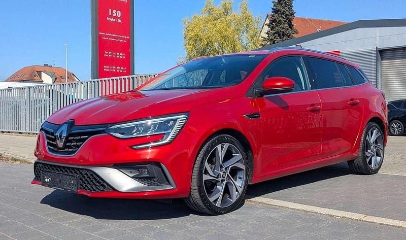 Dezir rot Gebraucht 2021 Renault Mégane GrandTour R.S. Kombi | 16.950 € (Guter Preis) - Bild 1/4