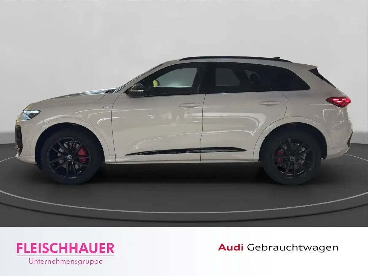 Gebraucht Audi Q5 S-Line 204 PS (150 kW) 2026 Grau SUV