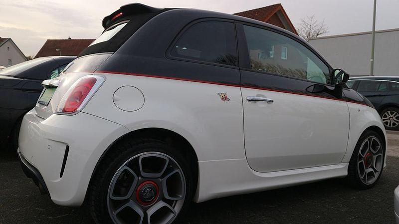 Gebraucht Fiat 500 Abarth 140 PS (102 kW) 2012 Weiß Cabrio