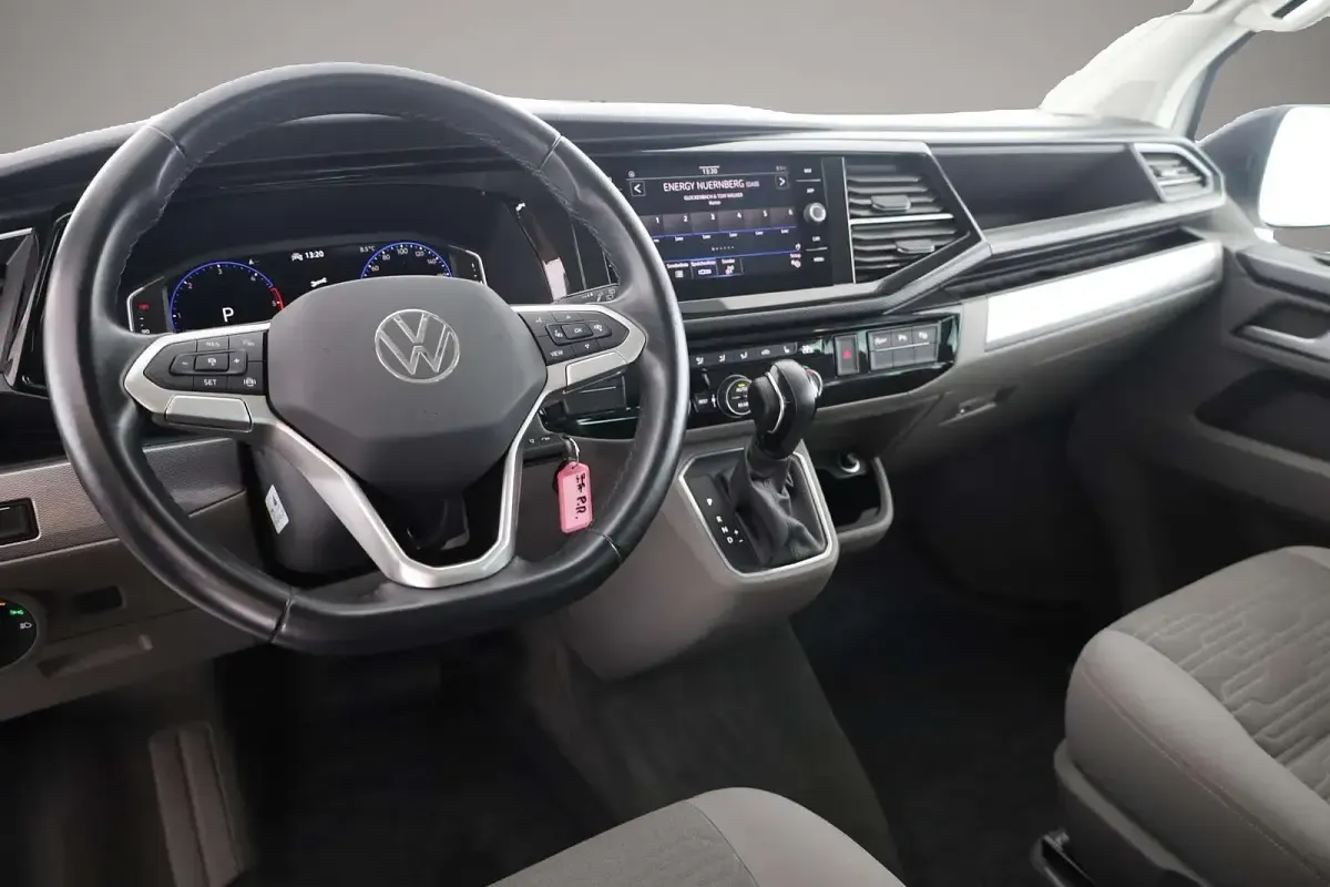 Gebraucht VW T6.1 Edition 204 PS (150 kW) 2023 Manufacturer Van