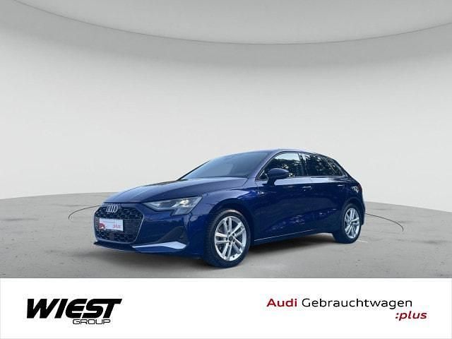 Navarrablau metallic Gebraucht 2024 Audi A3 Advanced Plus Limousine | 33.850 € (Fairer Preis) - Bild 1/4