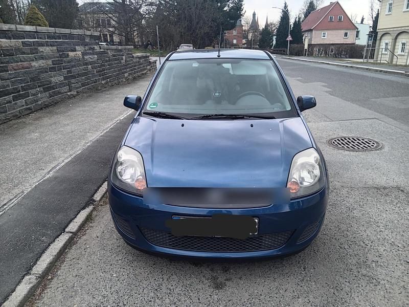 Blau Gebraucht 2008 Ford Fiesta Kleinwagen | 300 € (Superpreis) - Bild 1/4