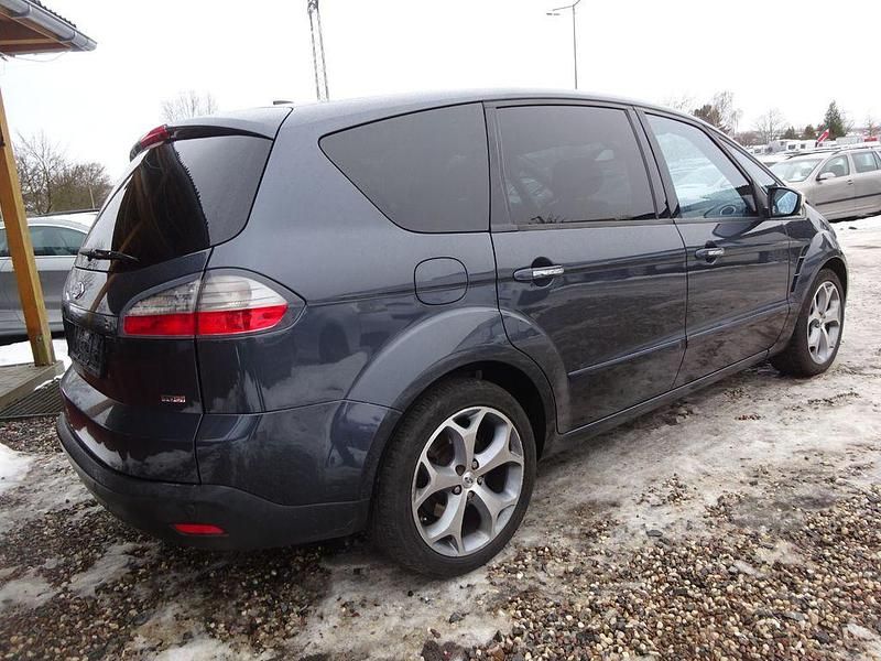 Gebraucht Ford S-MAX Titanium 140 PS (102 kW) 2008 Grau Van / Kleinbus