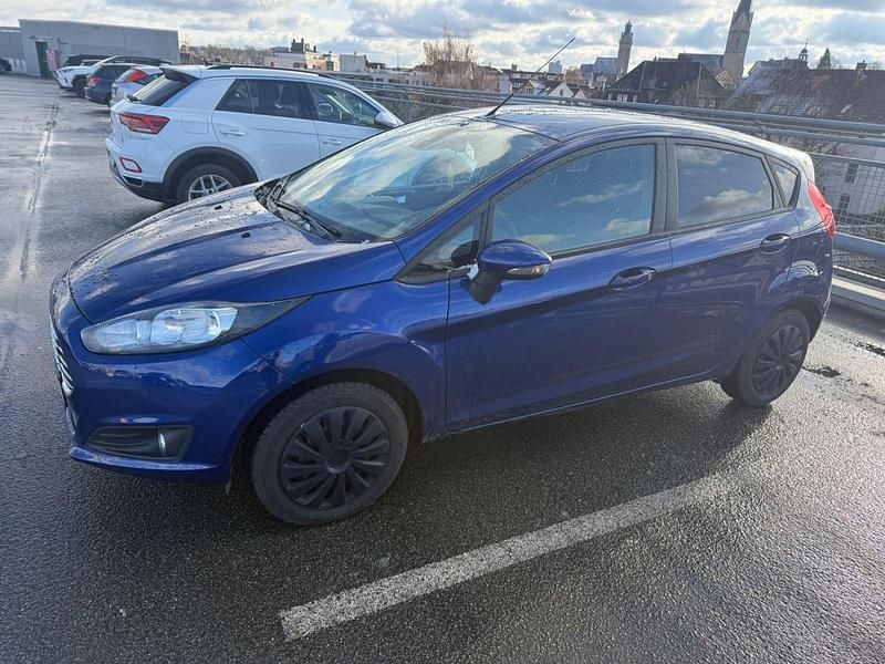 Blau Gebraucht 2014 Ford Fiesta SYNC Edition Kleinwagen | 5.100 € (Fairer Preis) - Bild 1/4