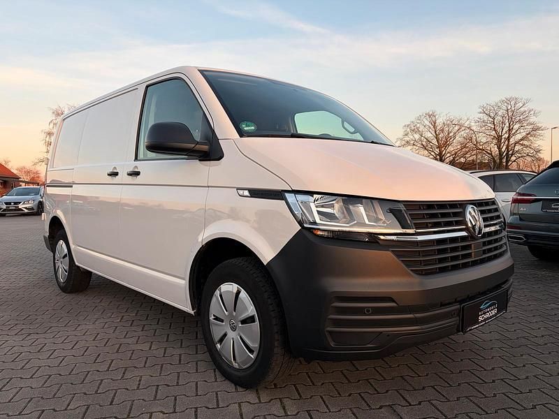 Gebraucht VW T6.1 110 PS (80 kW) 2021 Weiß Van