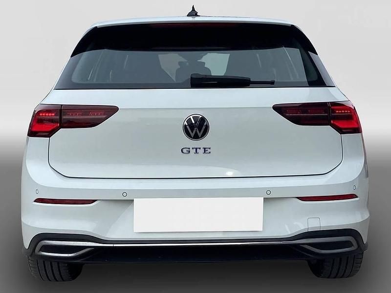 Gebraucht VW Golf VIII Active 245 PS (180 kW) 2022 Weiß Limousine