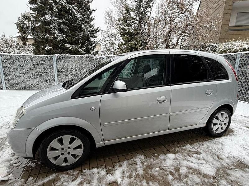 Gebraucht Opel Meriva 125 PS (91 kW) 2004 Silber Van / Kleinbus