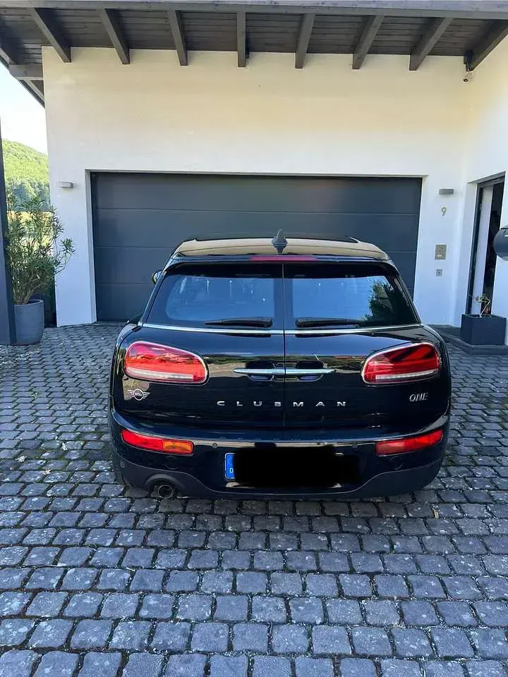 Gebraucht Mini One Clubman 102 PS (75 kW) 2021 Schwarz Kombi