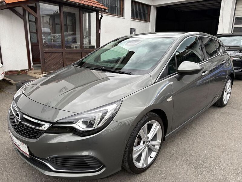 Grau Gebraucht 2017 Opel Astra OPC Limousine | 11.990 € (Guter Preis) - Bild 1/4