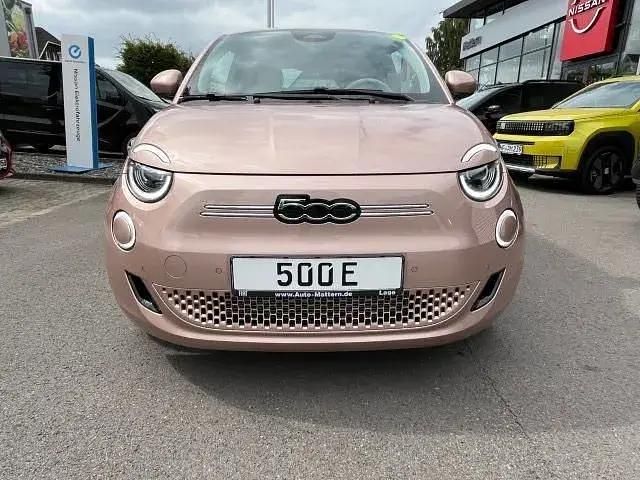 Neu Fiat 500e La Prima 63 kW (87 PS) 2026 Andere Limousine