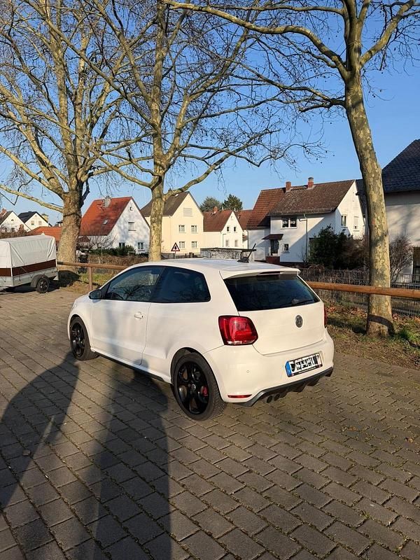 Gebraucht VW Polo GTI 180 PS (132 kW) 2013 Weiß Kleinwagen