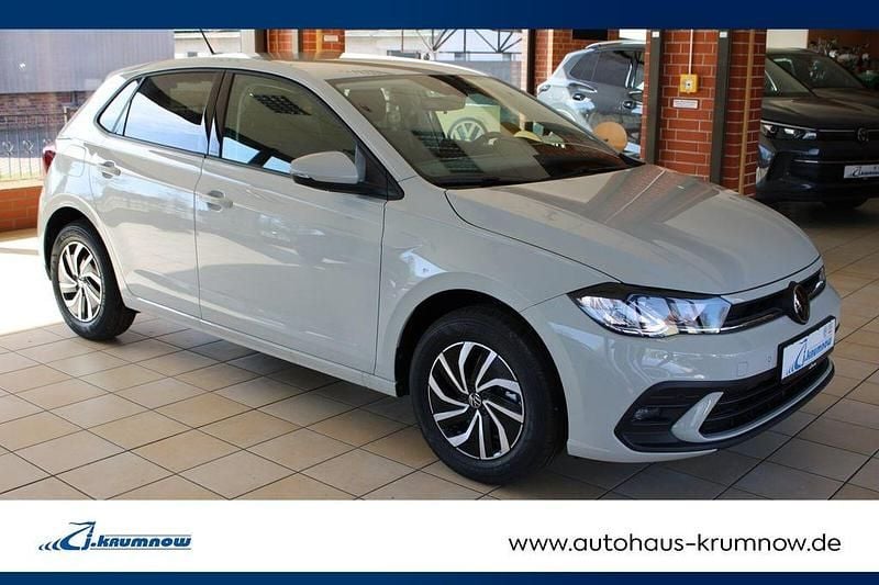 Neu VW Polo Life 116 PS (85 kW) 2025 Ascotgrau Limousine