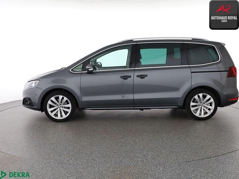 Gebraucht Seat Alhambra XCELLENCE 150 PS (110 kW) 2020 Grau Van / Kleinbus