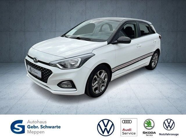 Weiß Gebraucht 2019 Hyundai i20 Trend Limousine | 9.990 € (Guter Preis) - Bild 1/4