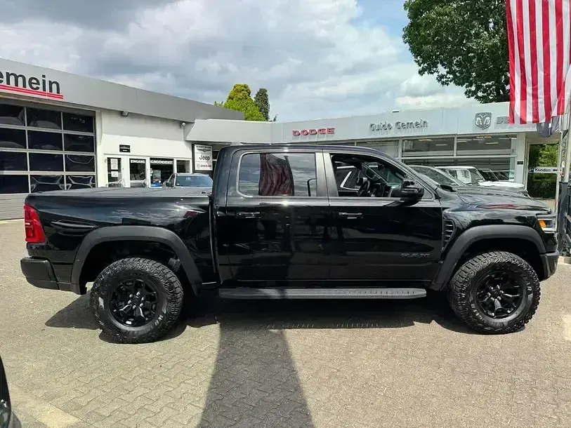 Gebraucht Dodge Ram 540 PS (397 kW) 2025 Schwarz