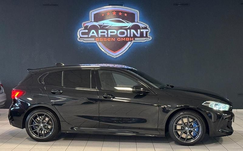 Gebraucht BMW M135 Performance 306 PS (225 kW) 2022 Schwarz Kleinwagen