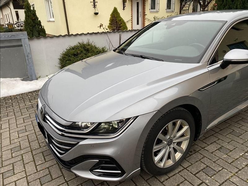 Silber Gebraucht 2023 VW Arteon R-line Kombi | 29.999 € (Superpreis) - Bild 1/4