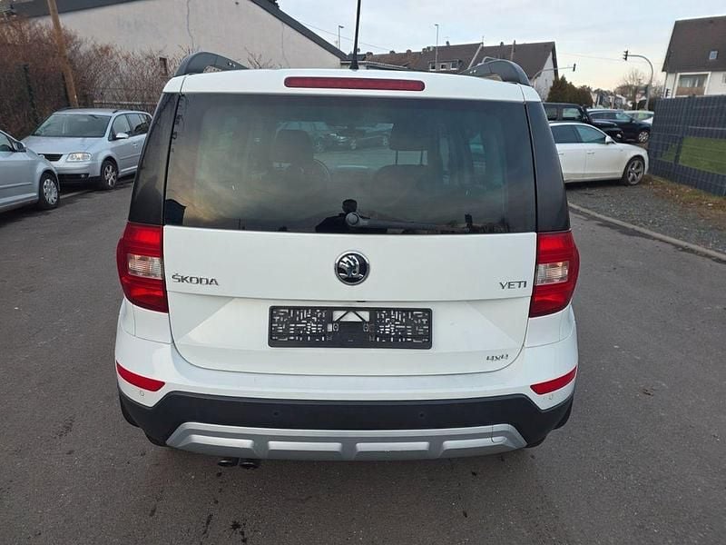Gebraucht Skoda Yeti Ambition 152 PS (111 kW) 2016 Weiß SUV