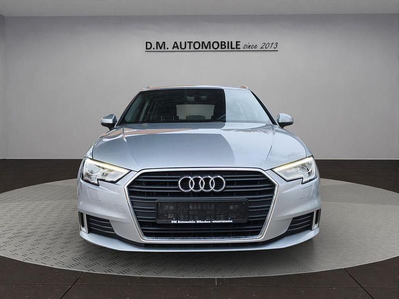 Gebraucht Audi A3 Sport 150 PS (110 kW) 2019 Silber Limousine