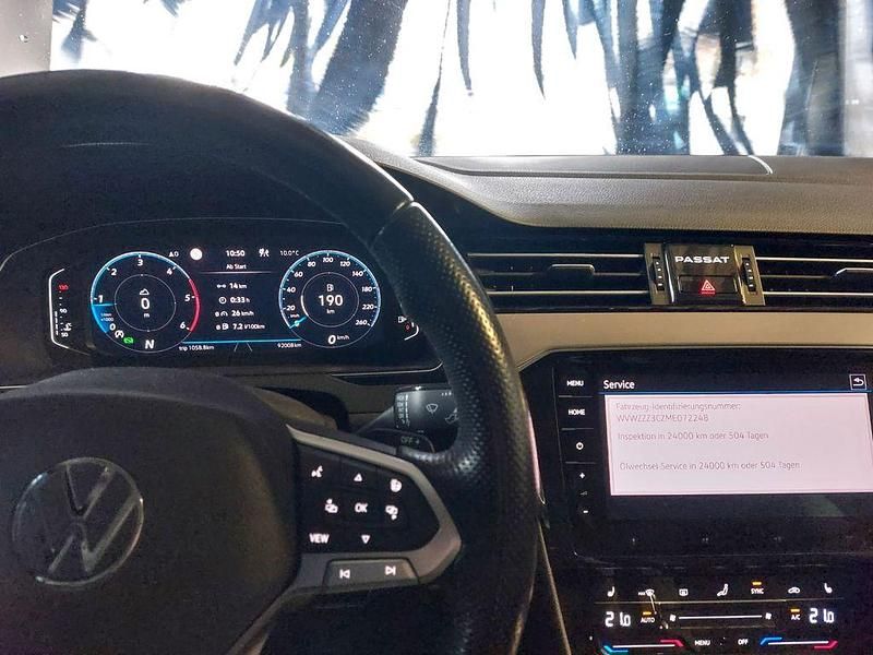 Gebraucht VW Passat Alltrack 200 PS (147 kW) 2021 Silber Kombi