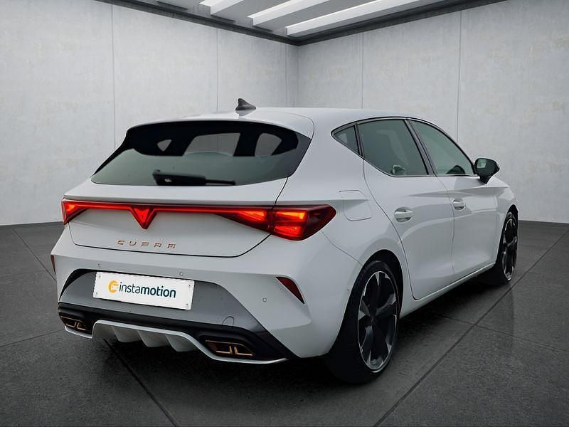 Gebraucht Cupra Leon 204 PS (150 kW) 2025 Weiß Kleinwagen