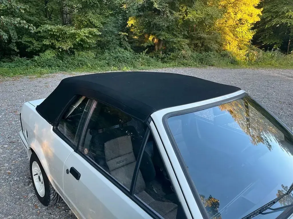 Gebraucht Ford Escort Cabriolet 90 PS (66 kW) 1989 Weiß Cabrio