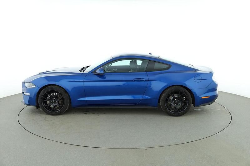 Second-hand Ford Mustang Basis 2018 Albastru Coupe