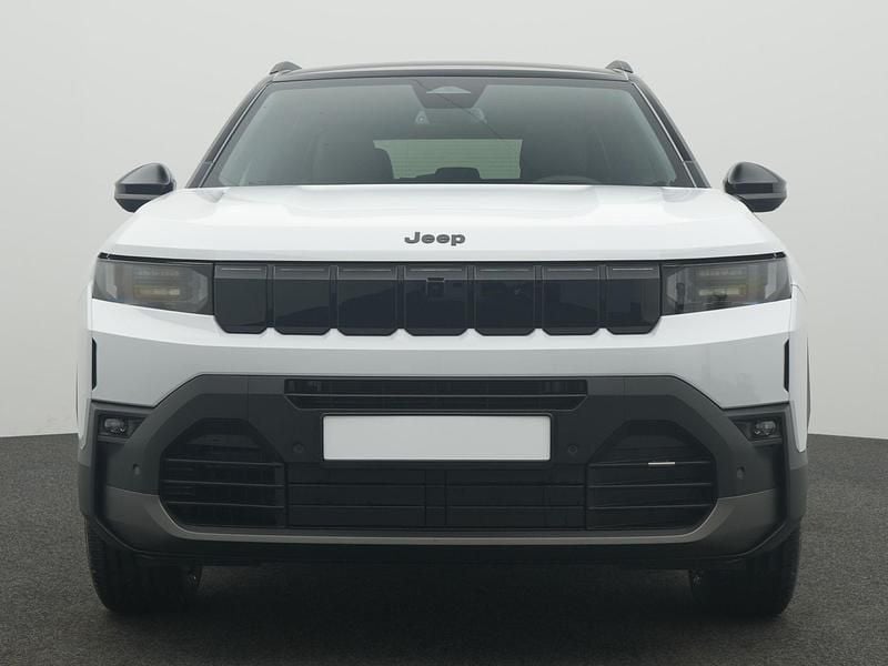 Neu Jeep Compass 145 PS (106 kW) 2026 Antarctica white / black SUV