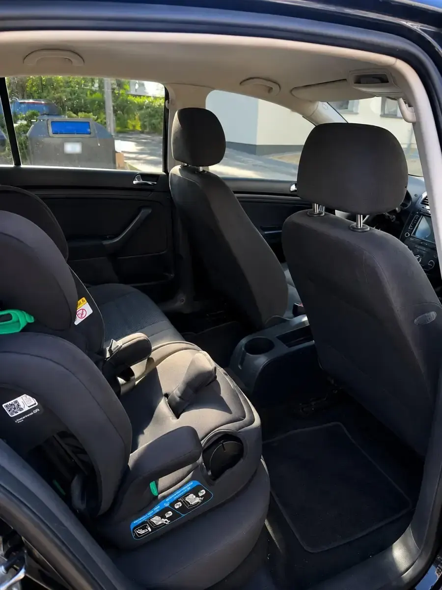Gebraucht VW Golf V 116 PS (85 kW) 2004 Schwarz Kleinwagen