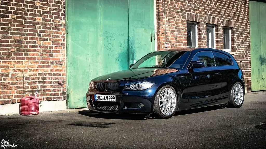 Gebraucht BMW 118 M Sport 143 PS (105 kW) 2007 Schwarz Kleinwagen