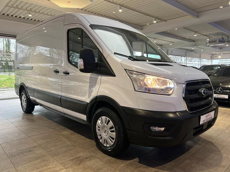 Gebraucht Ford Transit 131 PS (96 kW) 2019 Weiß Van / Kleinbus