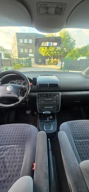 Gebraucht VW Sharan 116 PS (85 kW) 2005 Schwarz Van / Kleinbus