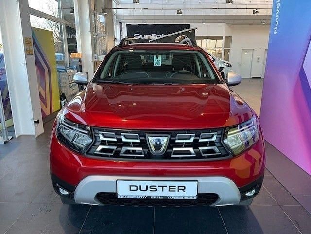 Gebraucht Dacia Duster Prestige 150 PS (110 kW) 2022 Rot SUV