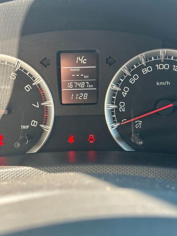 Gebraucht Suzuki Swift Basic 94 PS (69 kW) 2011 Weiß Kleinwagen