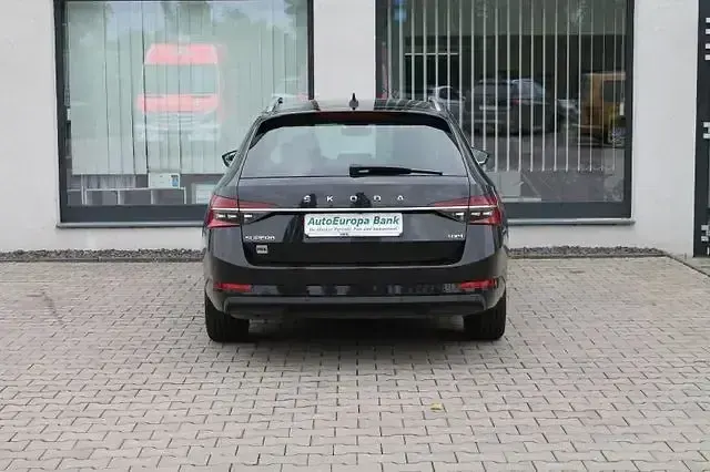 Gebraucht Skoda Superb Style 200 PS (147 kW) 2023 Schwarz Kombi