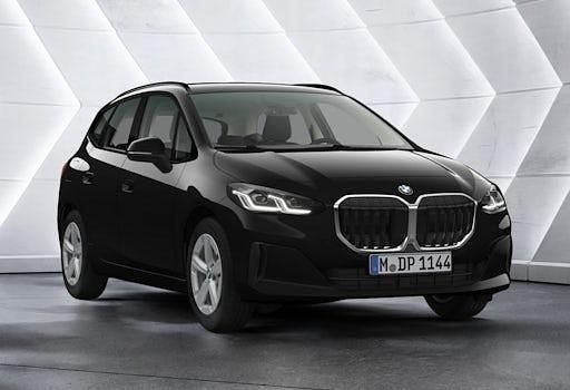 Neu BMW 218 136 PS (100 kW) 2025 Schwarz Kombi