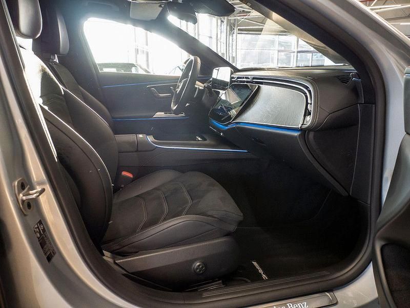 Gebraucht Mercedes E220 Advanced Plus 197 PS (144 kW) 2025 Silber / hightechsilber Limousine