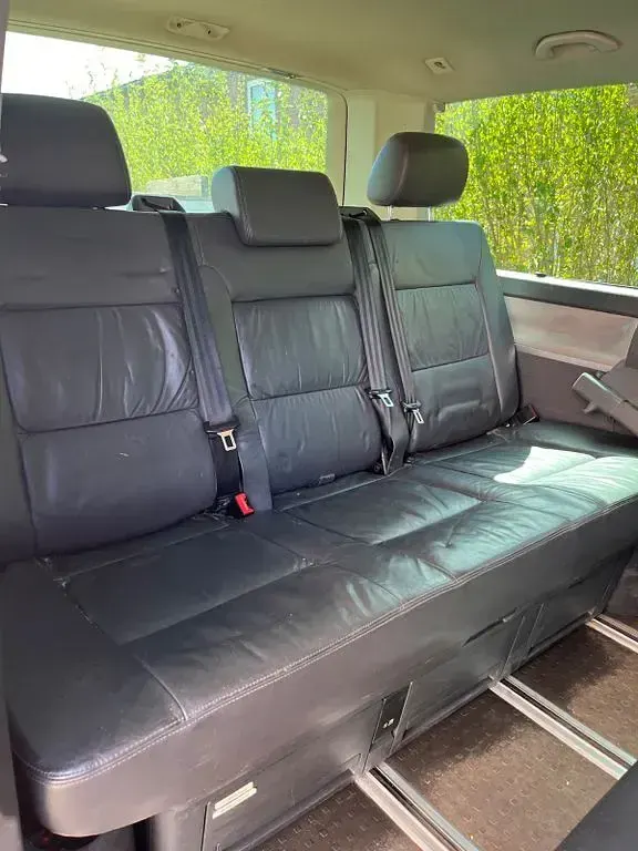 Gebraucht VW Multivan 175 PS (128 kW) 2009 Schwarz Van / Kleinbus