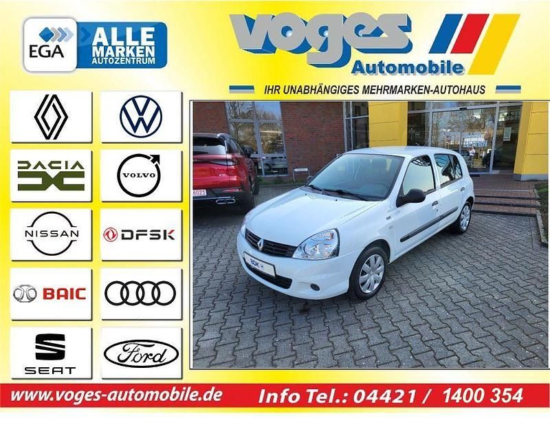 Arktisweiß Gebraucht 2012 Renault Clio IV Campus Kleinwagen | 5.490 € (Fairer Preis) - Bild 1/4