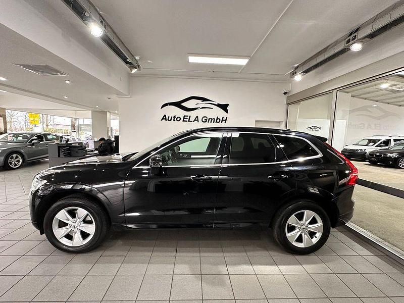 Gebraucht Volvo XC60 Core 197 PS (144 kW) 2022 Black stone SUV