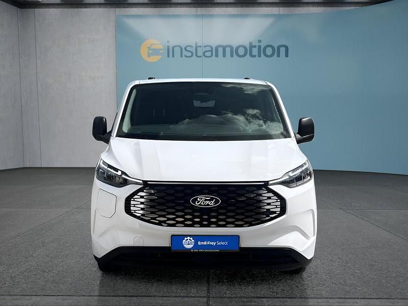 Gebraucht Ford E-Transit 160 kW (218 PS) 2025 Weiß Van