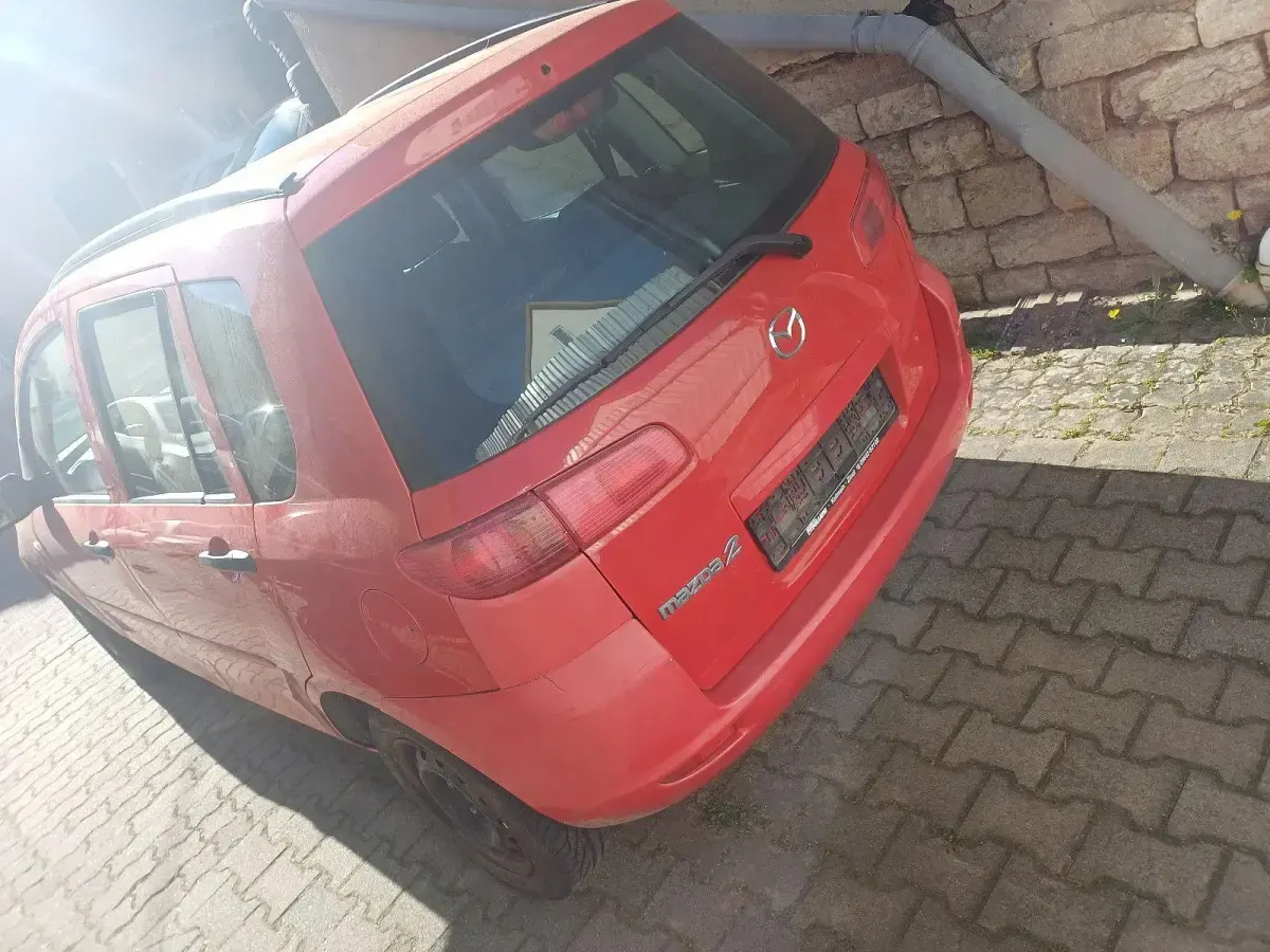 Gebraucht Mazda 2 Comfort 75 PS (55 kW) 2004 Rot Kleinwagen