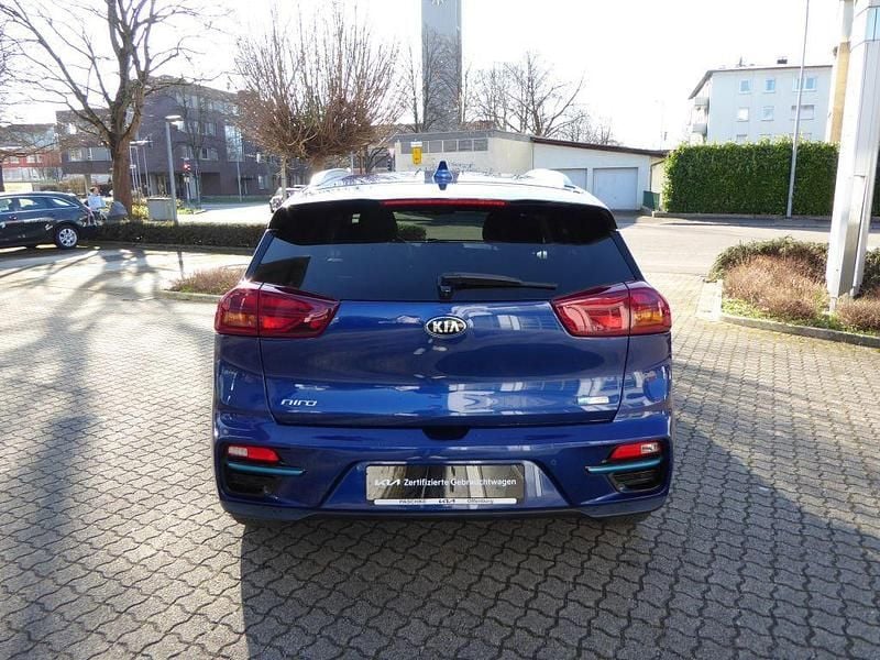 Gebraucht Kia e-Niro Spirit 150 kW (204 PS) 2021 Blau SUV