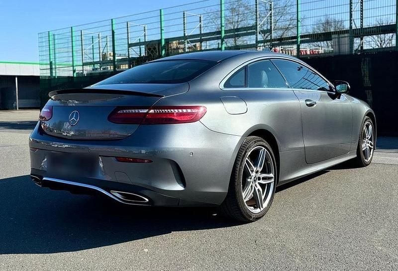 Gebraucht Mercedes E450 AMG line 367 PS (269 kW) 2019 Grau Coupé
