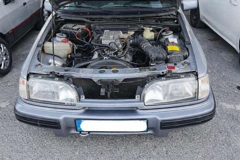 Gebraucht Ford Sierra 150 PS (110 kW) 1986 Blau Limousine